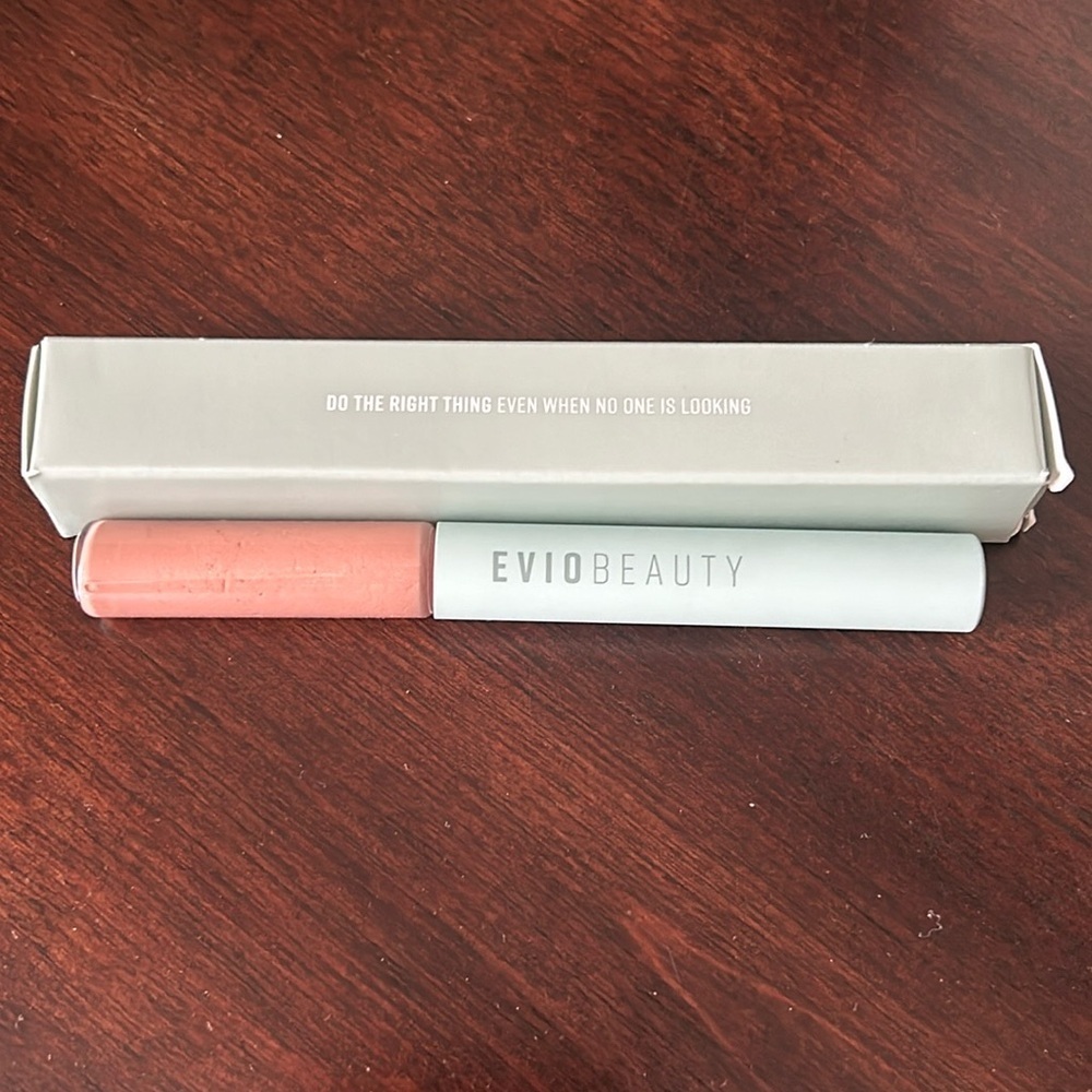 New Evio Beauty Maple Hydrating Lip Gloss